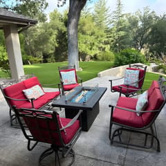 Frontier Oaks: Spacious Templeton Retreat